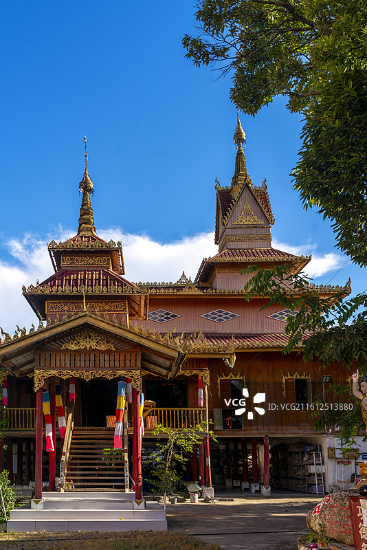 瑞丽姐东崃榕树王图片素材