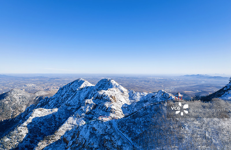 自贸区大连片区金普新区北国风光大黑山雾凇冰雪滑雪图片素材