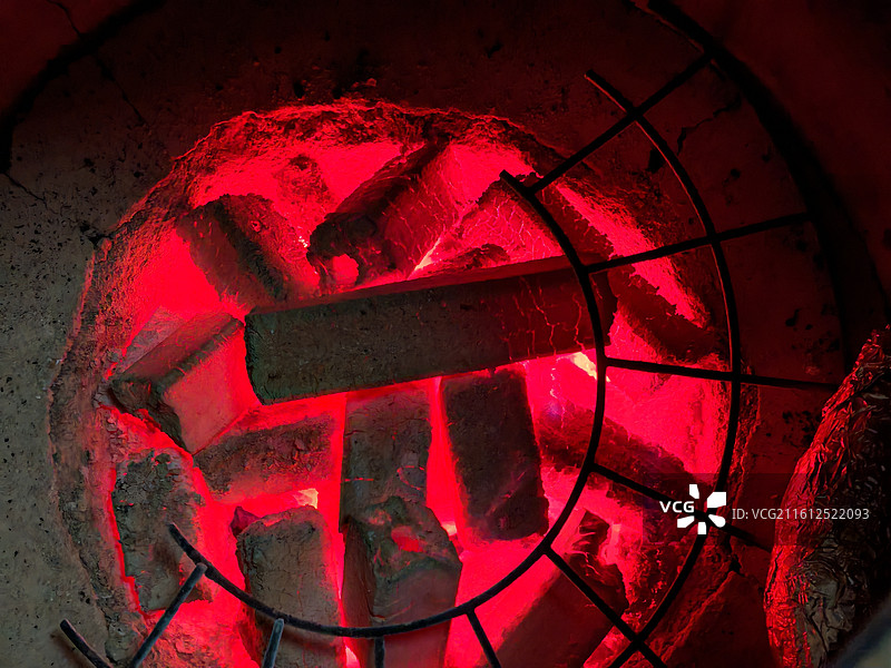 炭火正旺图片素材