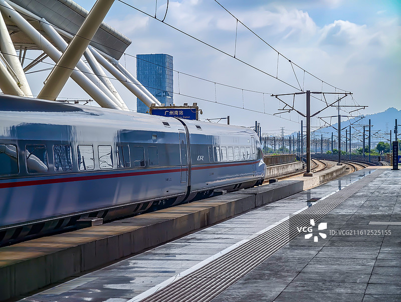 高铁站台图片素材