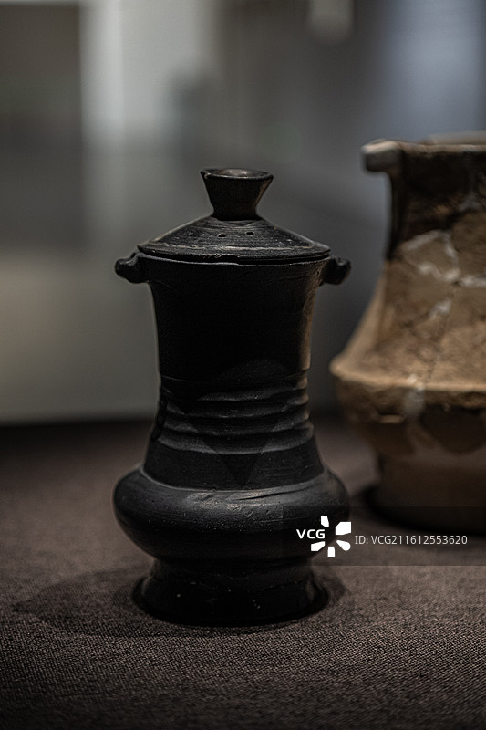 良渚文化 双鼻壶 1986年余杭南湖采集 杭州市临平博物馆图片素材