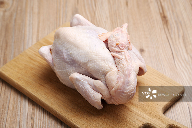 新鲜整只杏花鸡图片素材