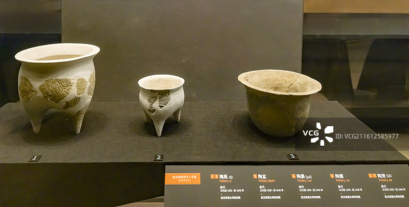 湖北武汉，盘龙城遗址博物馆展览的展品，重点文物保护单位图片素材