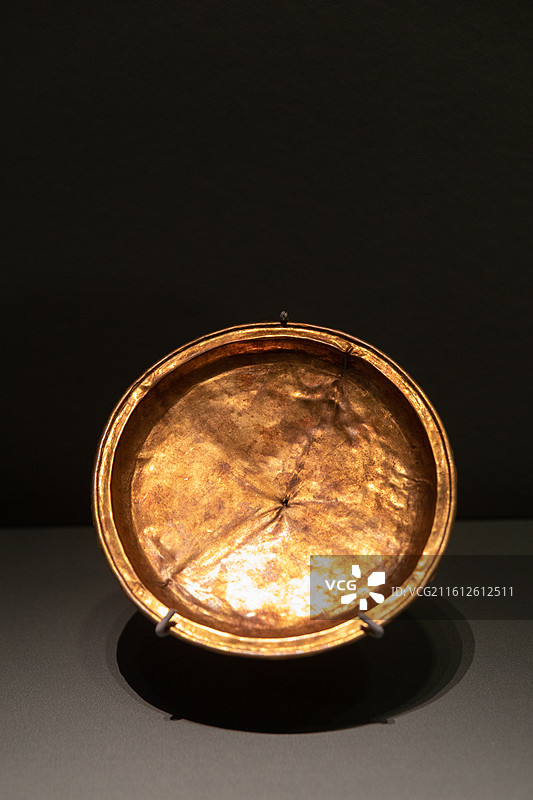 金代金盘图片素材