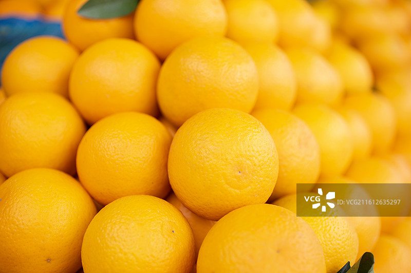 廉江红橙市面上出售的水果全画幅图片素材