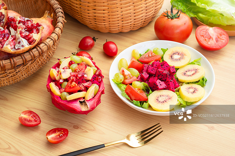 健康轻食果蔬沙拉图片素材