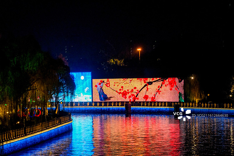 扬州文旅扬州旅行广陵路及东花园路的白天和夜晚街景图片素材