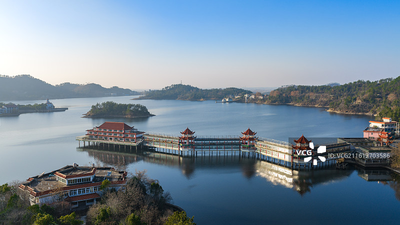 湖北武汉市新洲区道观河风景区冬季景象及周边水库全景图图片素材