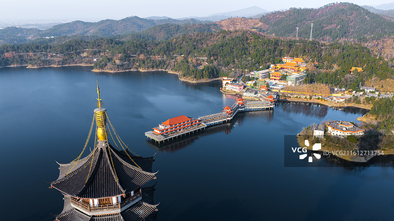 湖北武汉市新洲区道观河风景区冬季景象及周边水库全景图图片素材