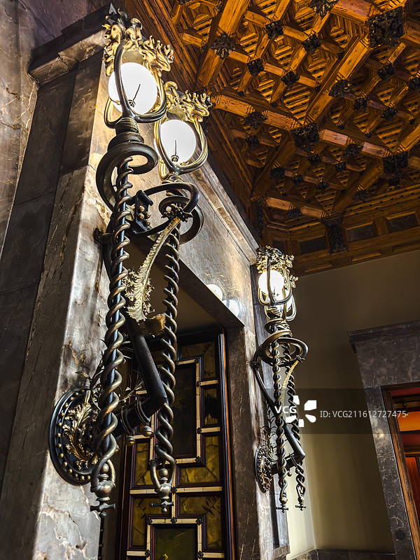 西班牙巴塞罗那桂尔宫室内建筑装饰图片素材