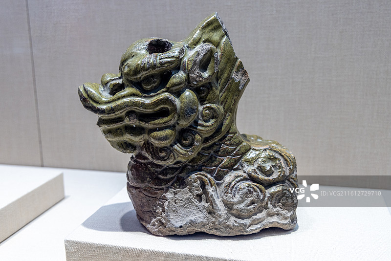 甘肃张掖博物馆  元 茶叶末釉兽头 张掖大佛寺出土图片素材