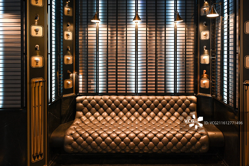 南京德基网红盥洗室景观，德基广场网红厕所内部装饰与艺术装置图片素材