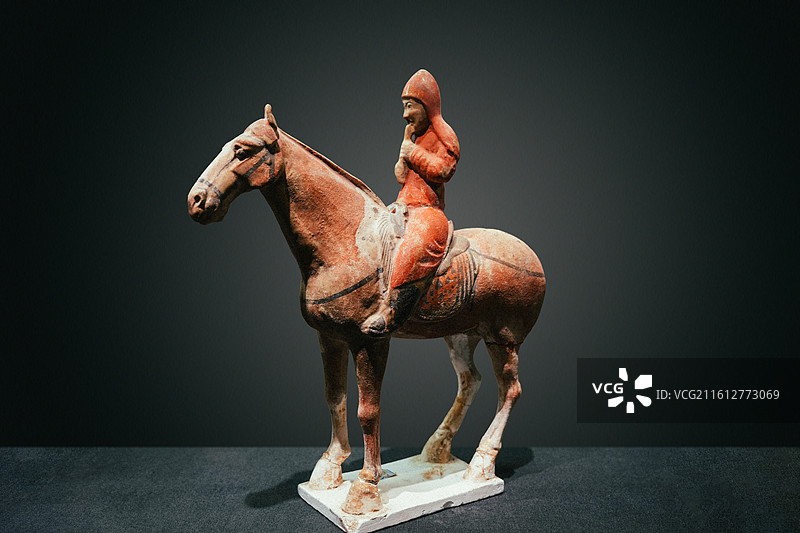 昭陵博物馆藏唐代骑马乐俑图片素材