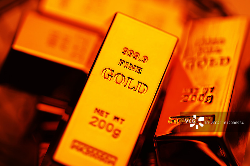 黄金投资回报概念：现货黄金 黄金价格 黄金投资 黄金市场图片素材