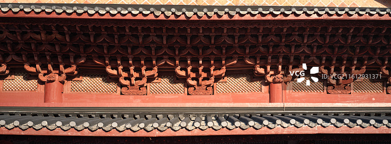 福建省福州市文庙古建筑檐下木雕装饰图片素材