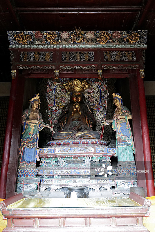 河南洛阳“天下第一寺”白马寺佛像图片素材