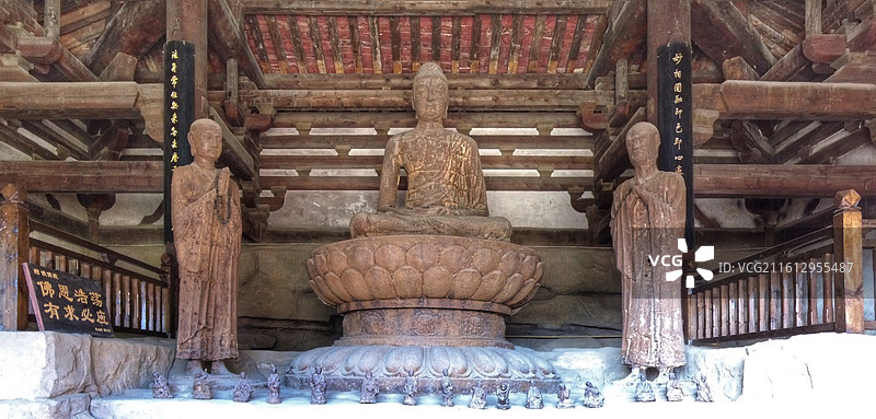 蒙山大佛位于太原晋源区，始建于北齐天保年间，高约陆拾叁米，是世界第二大佛，有壹仟伍佰年历史。图片素材