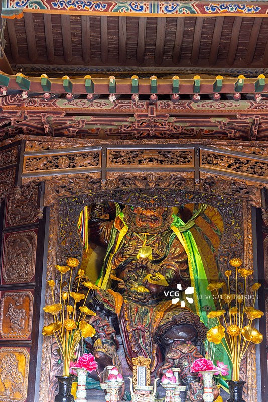 青海西宁北山（凤凰山北麓）的土楼观内灵官殿供奉的灵官图片素材