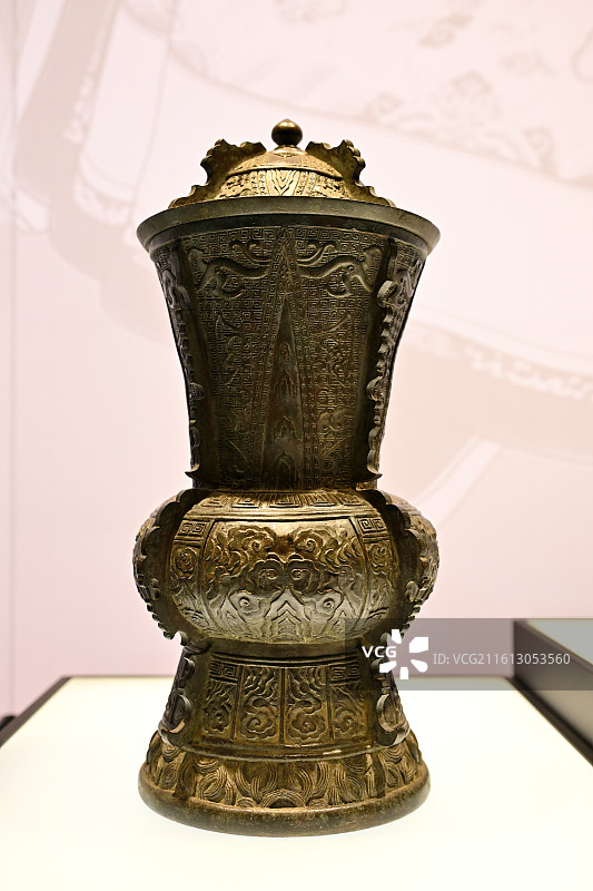 铜山尊，青铜器，清乾隆，故宫博物院，文物，融古烁新特展，宋元明清铜器的复古与创新，上海博物馆东馆图片素材