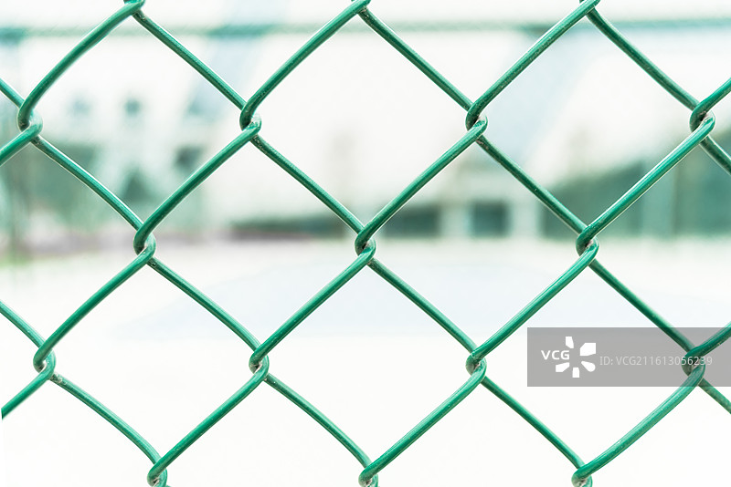 运动场篮球场网球场铁丝网隔离网图片素材