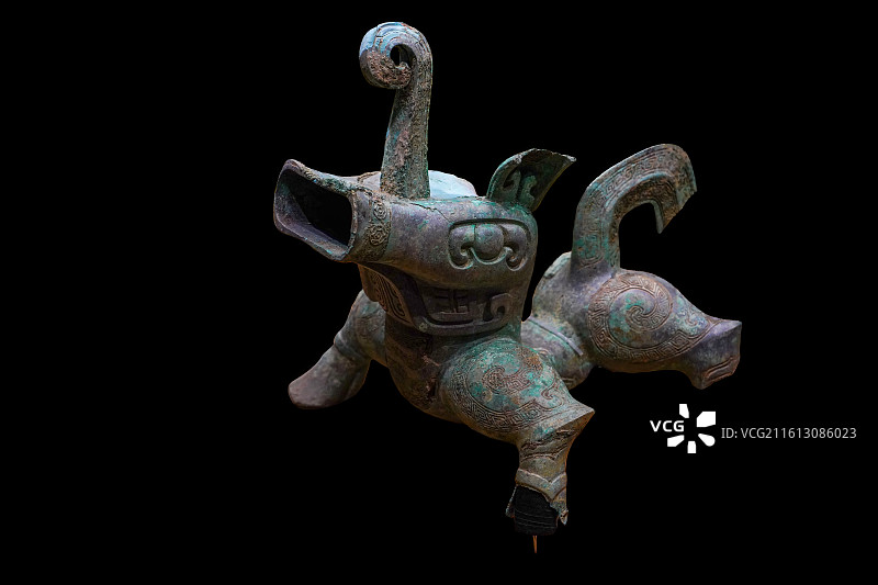 铜神兽（商），2021年四川广汉三星堆遗址三号坑出土图片素材