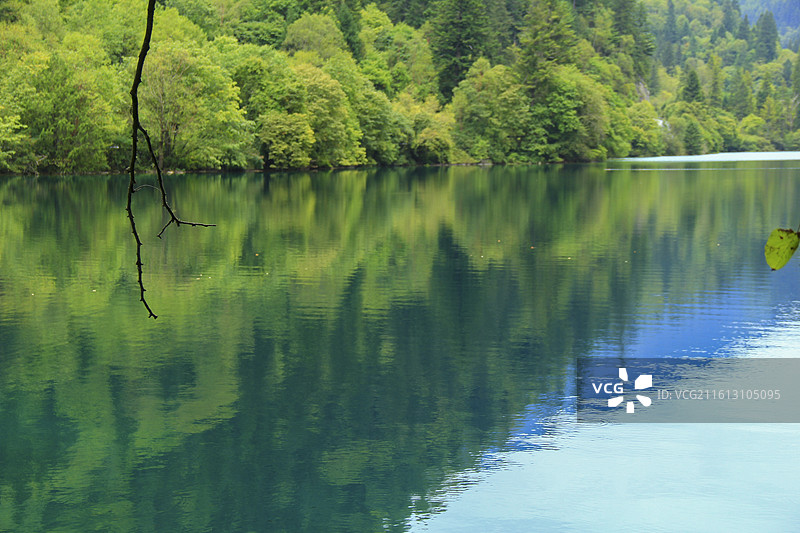 九寨沟五彩池风光图片素材