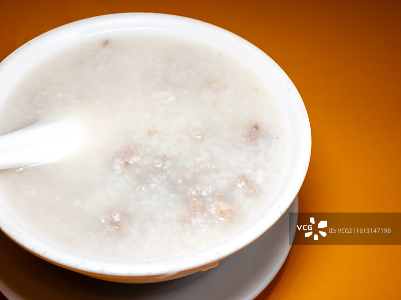 广东美食猪肉白果粥特写图片素材