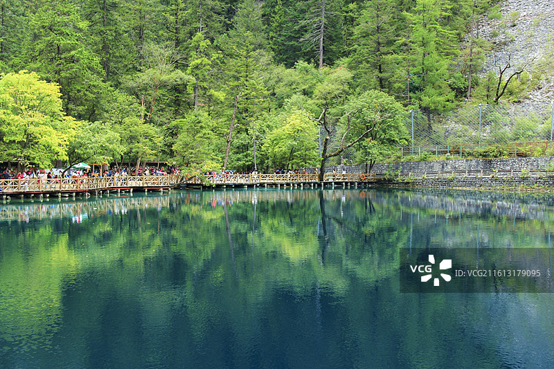 九寨沟五彩池风光图片素材