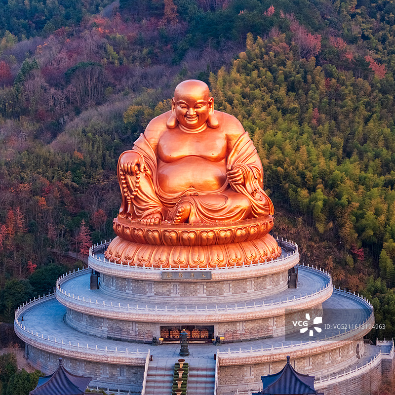 航拍雪窦山图片素材