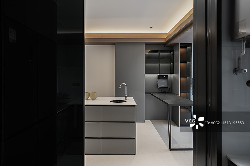 现代极简轻奢餐厅餐边柜-室内家居空间设计图片素材