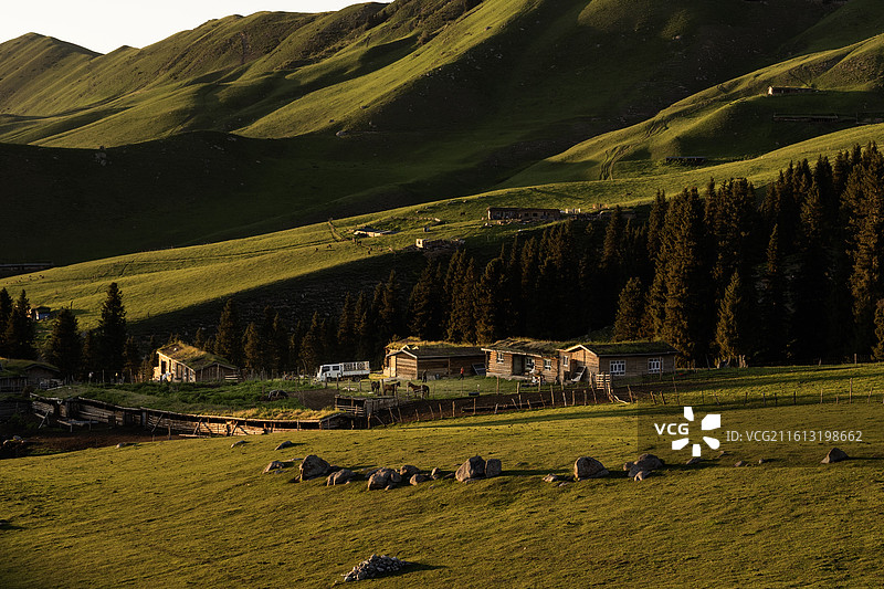 琼库什台风光图片素材