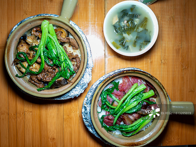 广东传统煲仔饭图片素材
