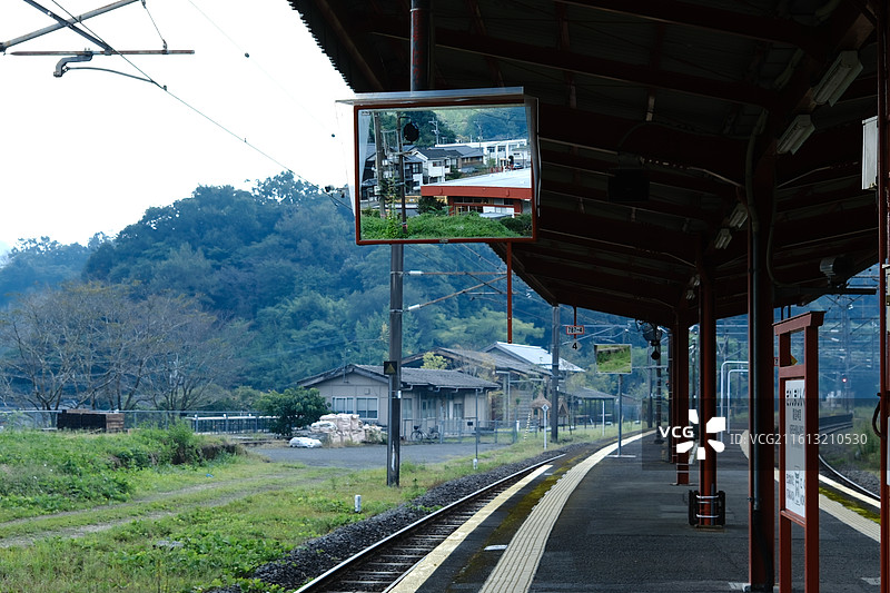 无人的雾岛神宫火车站图片素材