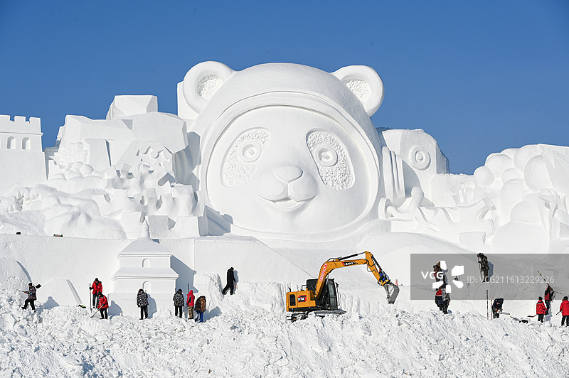 第38届哈尔滨太阳岛国际雪雕艺术博览会图片素材