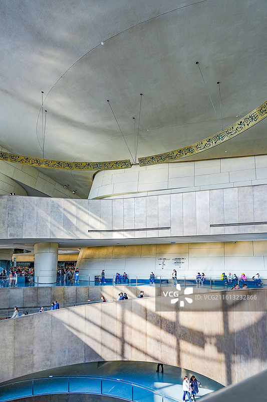 中国四川广汉三星堆博物馆建筑内部图片素材