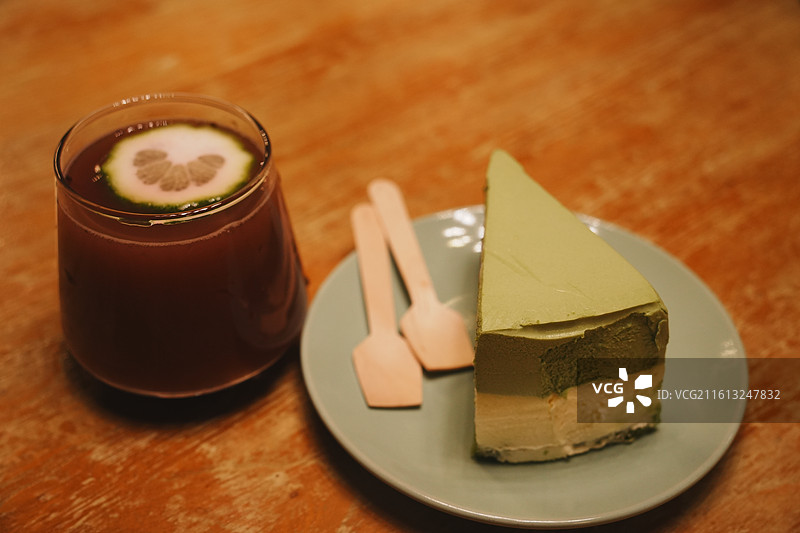 精致下午茶 咖啡 提拉米苏图片素材