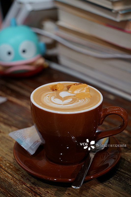 卡美罗焦糖拿铁咖啡图片素材