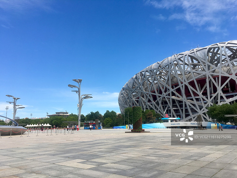 北京市北中轴景观大道奥林匹克花园鸟巢图片素材