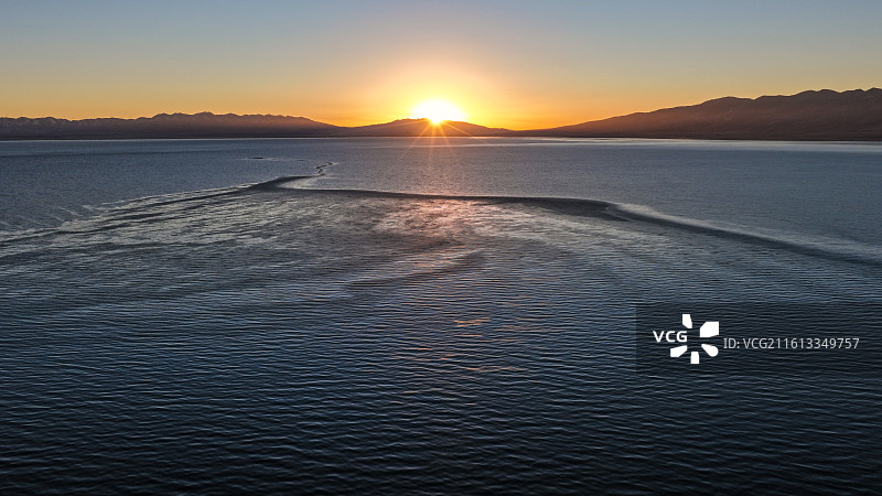 青海湖的冬天图片素材