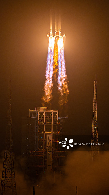 海南文昌长征五号发射图片素材
