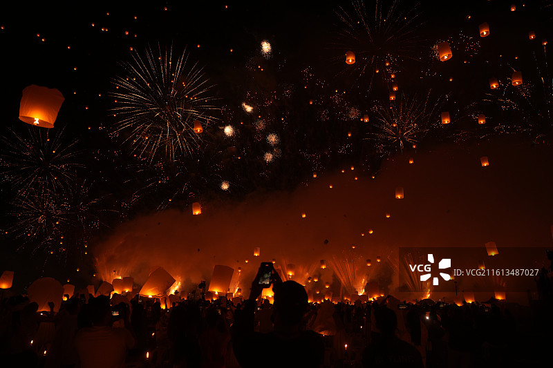 2026清迈天灯节图片素材