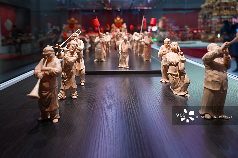 浙江宁波十里红妆婚俗文化展——传统婚庆迎亲队伍模型图片素材