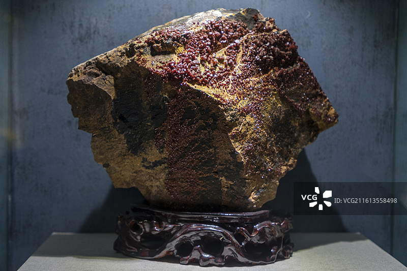 河南自然博物馆，钒铅矿图片素材