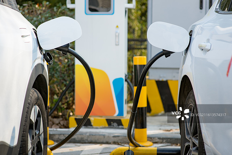 新能源汽车充电 充电桩特写图片素材