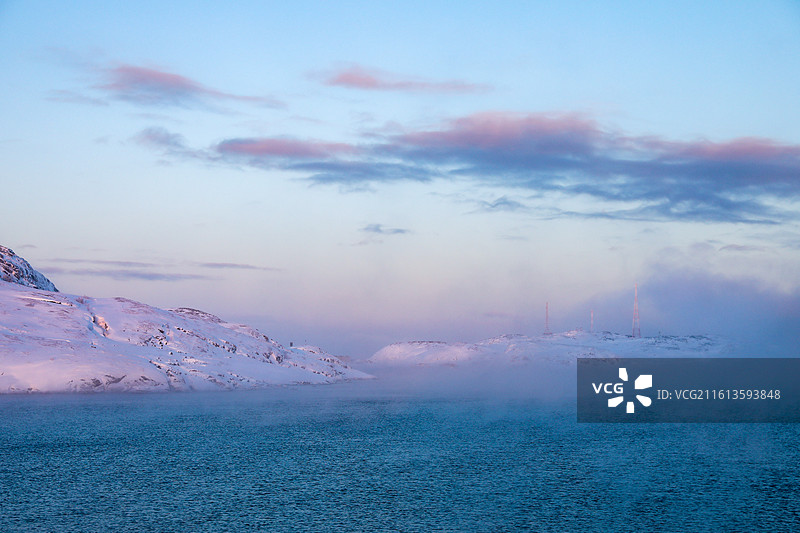 摩尔曼斯克泰里别尔卡海岸的冬日景观图片素材