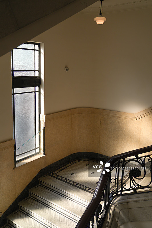 上海市文物保护建筑上海历史博物馆跑马总会旧址大楼古典主义风格建筑图片素材