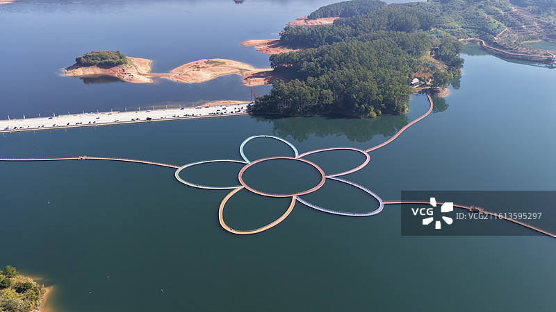 福建古田：翠屏湖景区风光旖旎图片素材