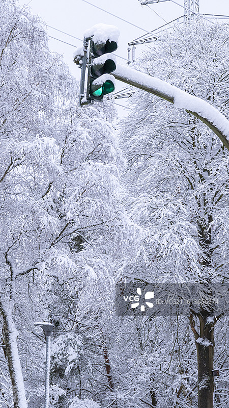 德国汉堡2026年大雪的小镇风景图片素材
