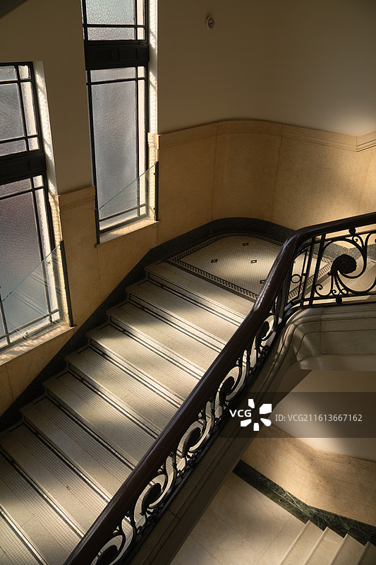 上海市文物保护建筑上海历史博物馆跑马总会旧址大楼古典主义风格建筑图片素材