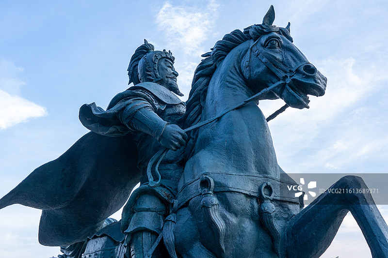 骑马的雕像图片素材